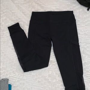 Black Fabletics ankle length leggings